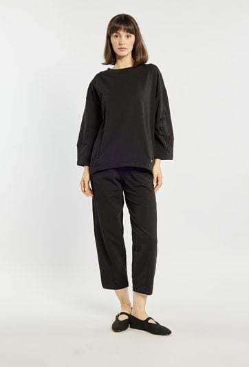 Bluza damska z ozdobnym haftem