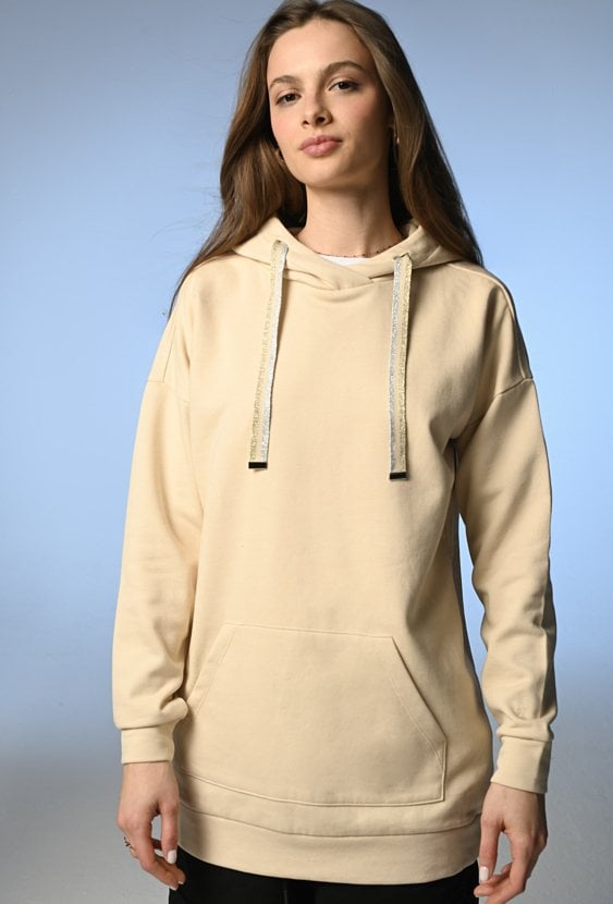 Bluza z kapturem z ozdobną taśmą