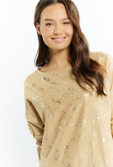 Dzianinowa sukienka damska o prostym kroju