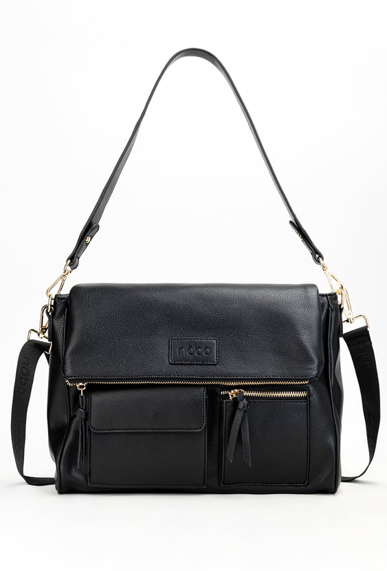 Czarna listonoszka Nobo z kieszeniami