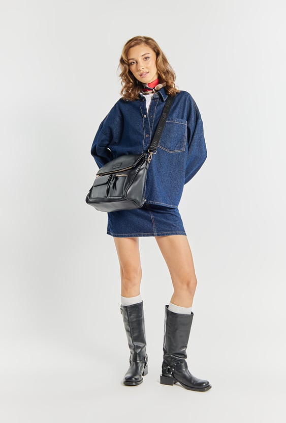 Czarna listonoszka Nobo z kieszeniami