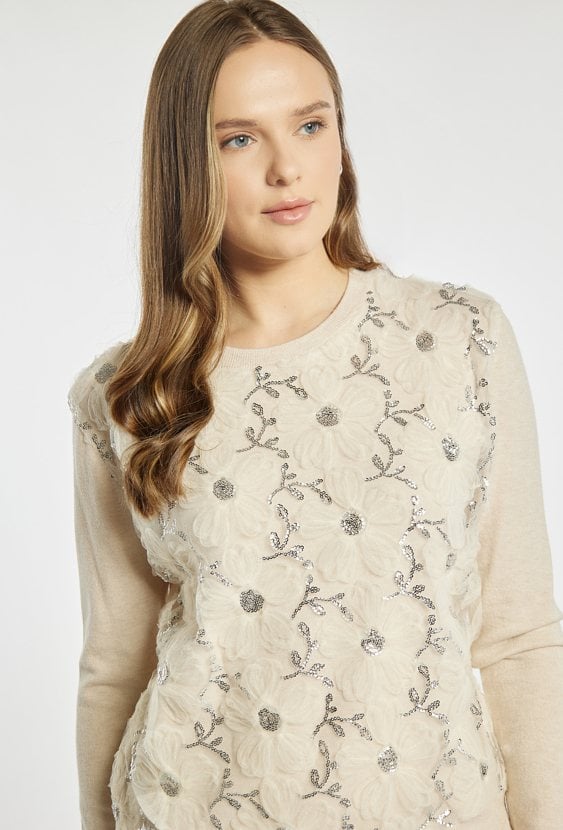 Sweter z cekinami