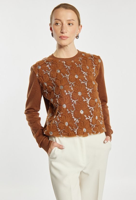 Sweter z cekinami