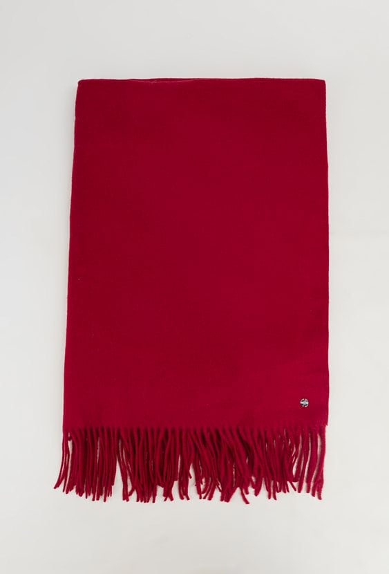 Czerwony szal z domieszką wełny