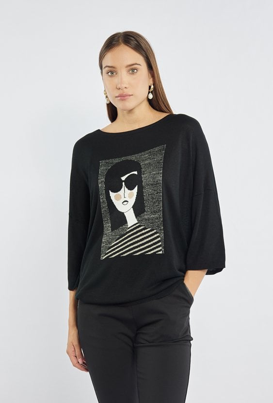 Sweter z luźnym krojem