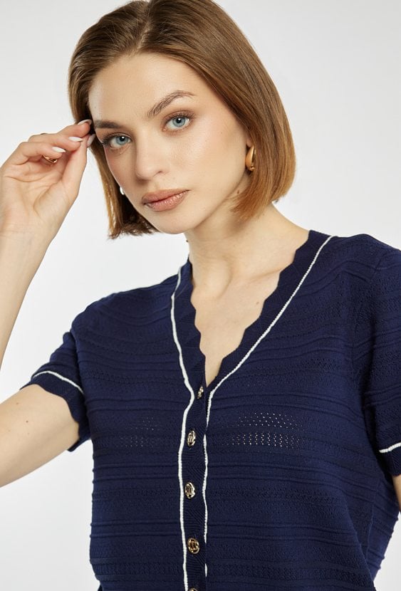 Ażurowy sweter damski