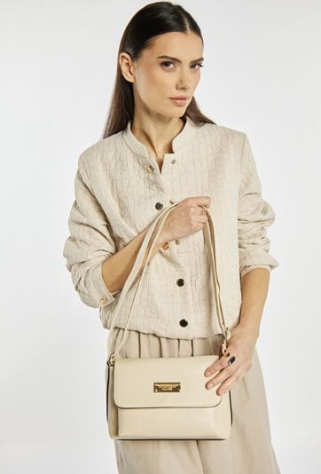 Mała torebka z klapą