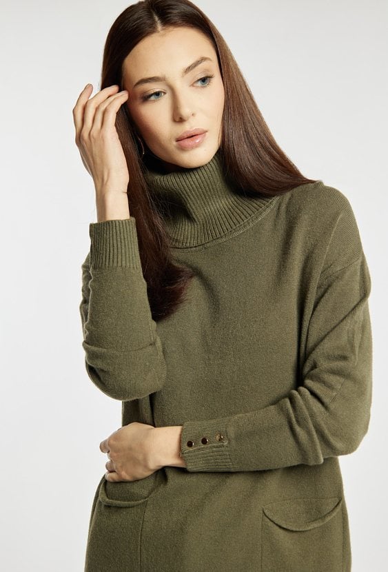 Sweter damski z golfem