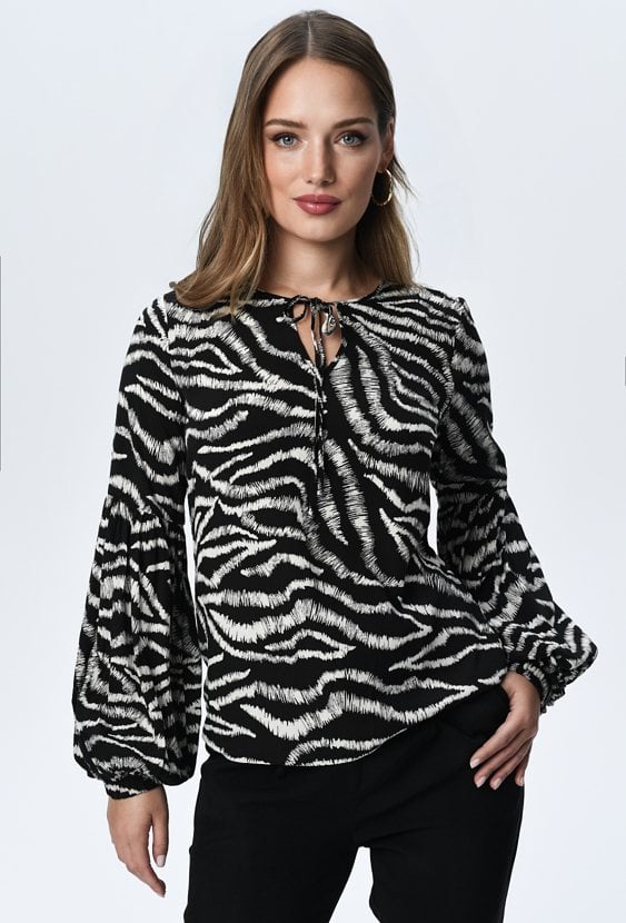 Elegancka czarna koszula w beżowy wzór