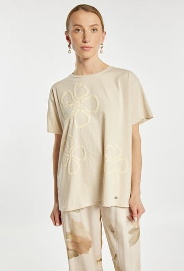 T-shirt z kwiatami