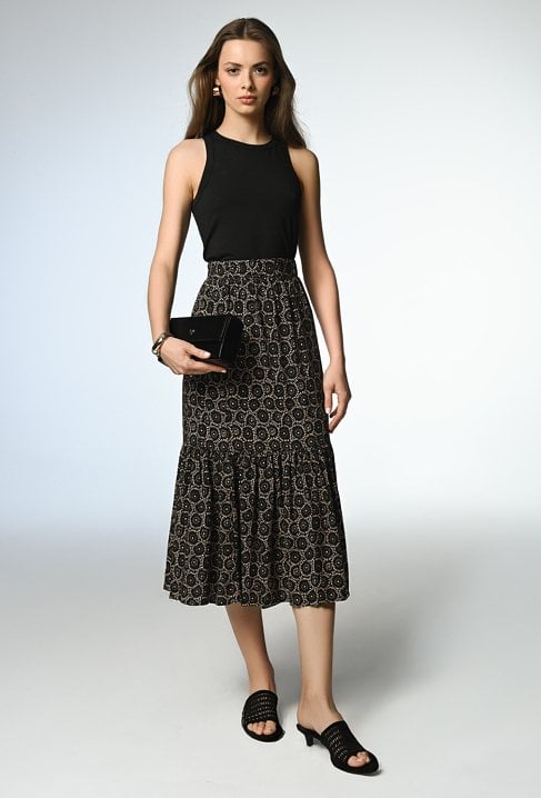 Wiskozowa spódnica z falbana