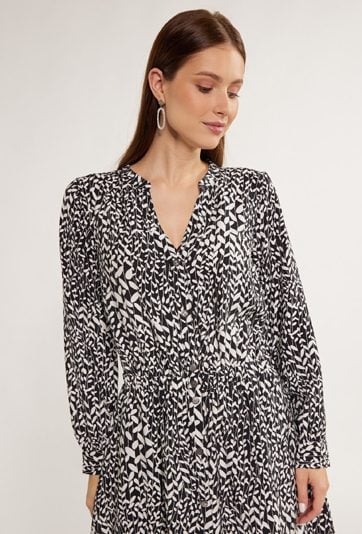 Wzorzysta sukienka damska