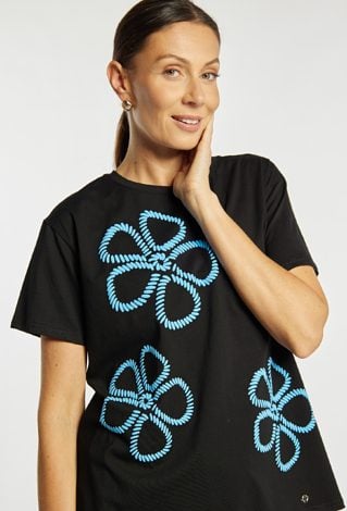 T-shirt z kwiatami