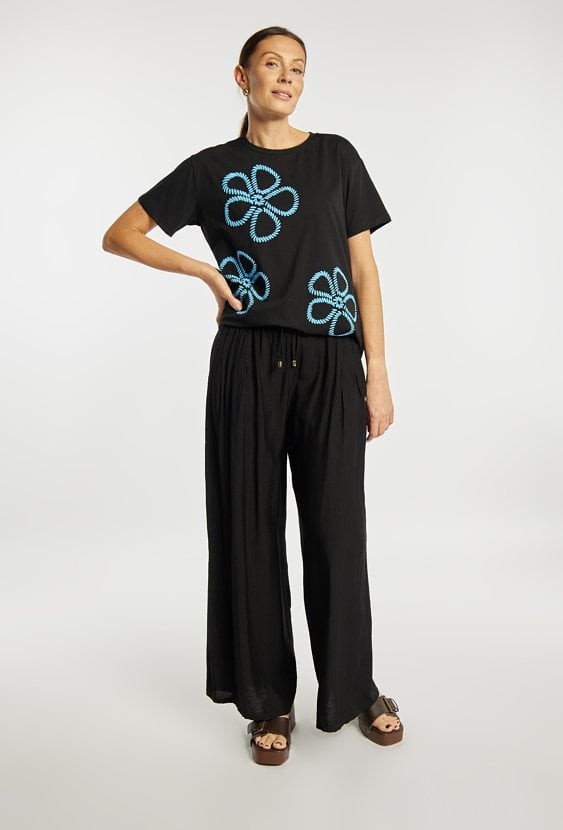 T-shirt z kwiatami