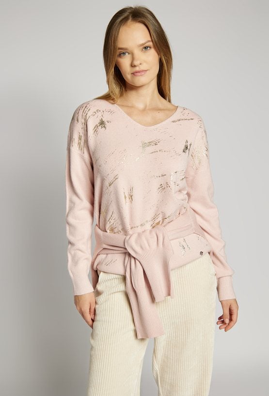 Sweter ze wzorem