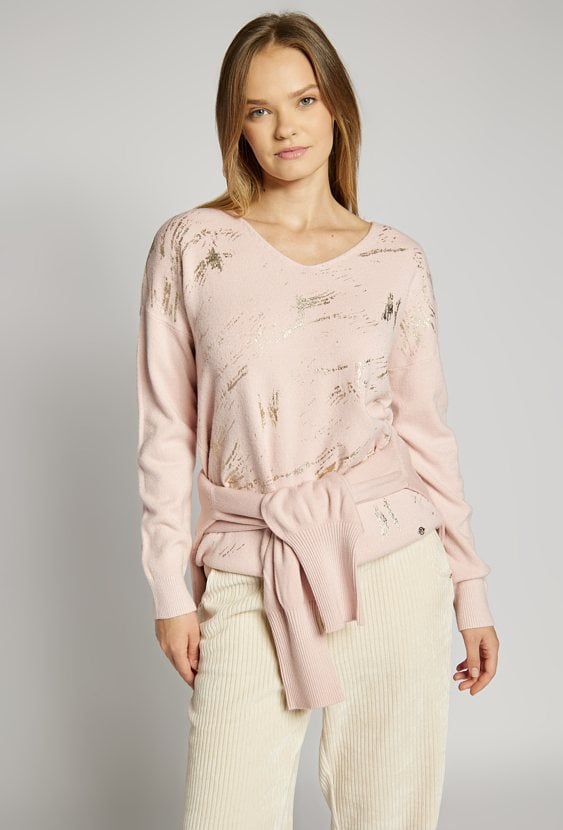 Sweter ze wzorem