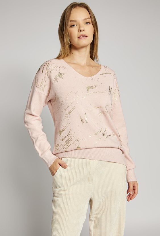 Sweter ze wzorem