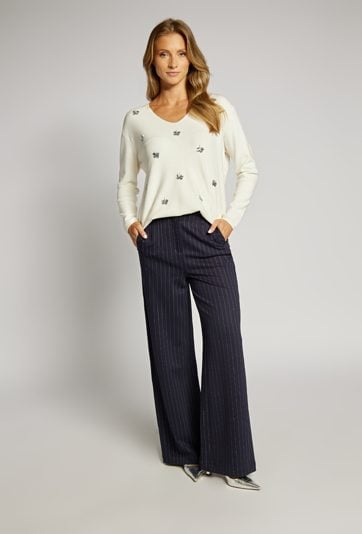 Sweter z aplikacjami