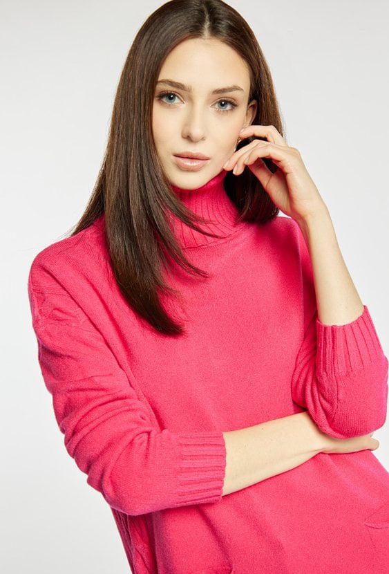 Sweter damski z golfem