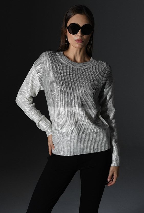 Dwukolorowy sweter damski