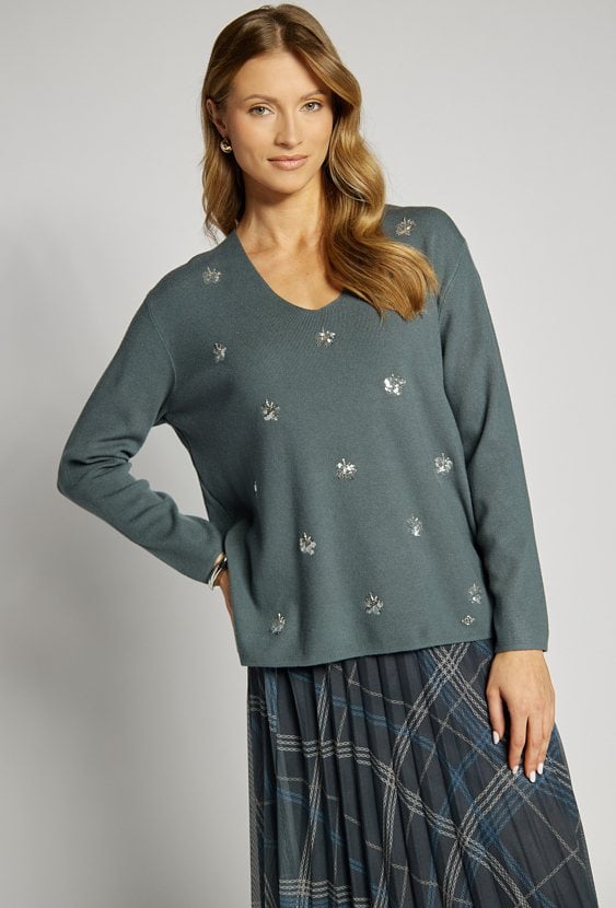 Sweter z aplikacjami