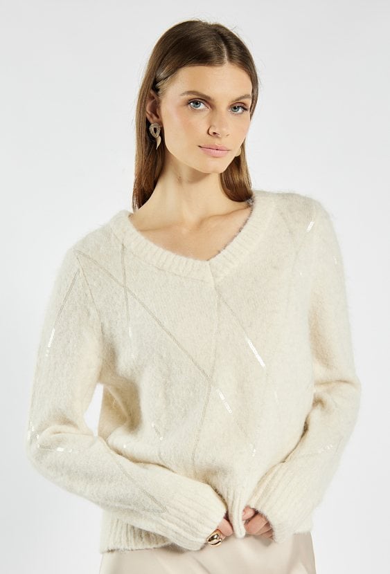 Sweter z domieszką wełny