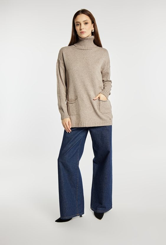 Sweter damski z golfem