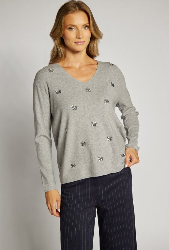 Sweter z aplikacjami