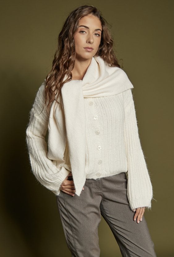 Sweter damski z wiskozą