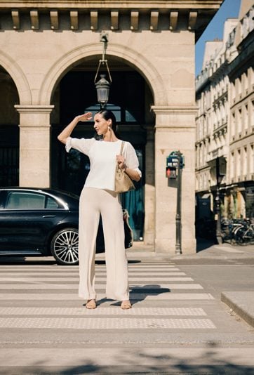 Elegancki sweter z bufkami