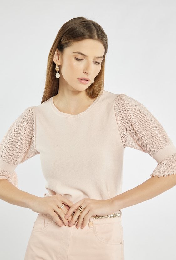 Elegancki sweter z bufkami