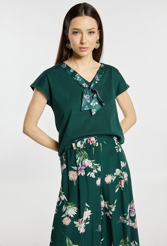 T-shirt damski z wiązaniem