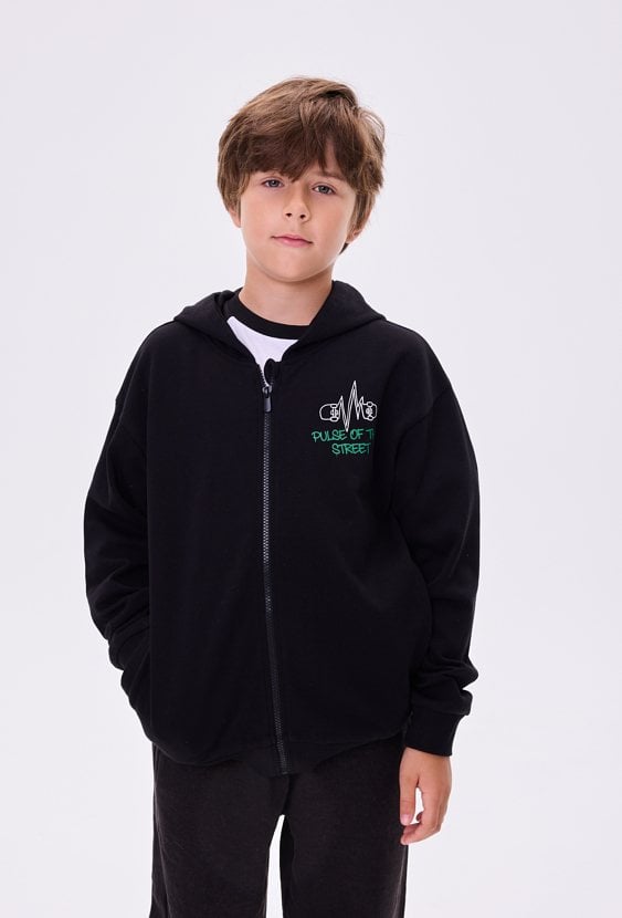 Bluza  z motywem deskorolek