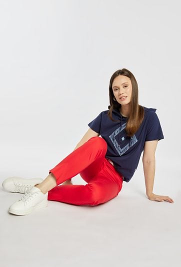 Spodnie o klasycznym kroju