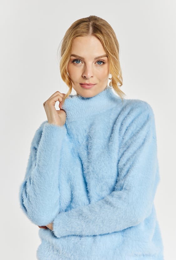 Sweter damski z krótkim włosiem