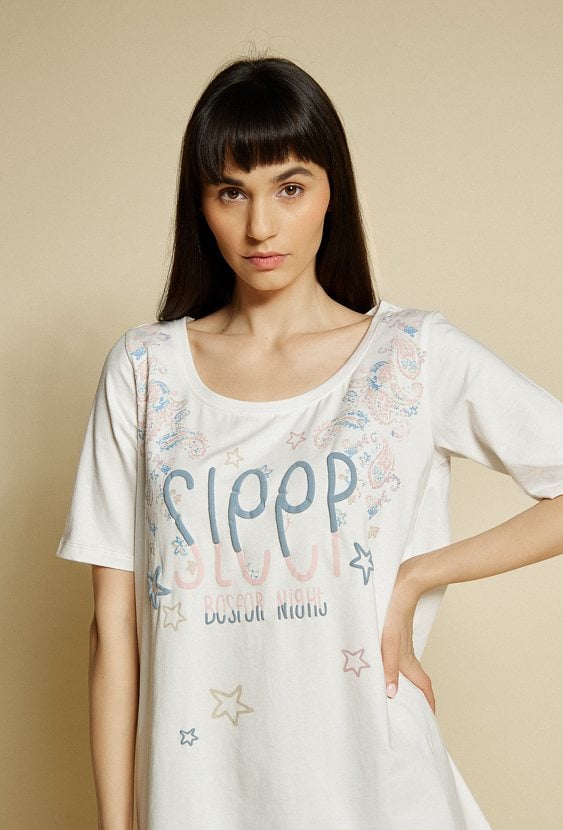 Asymetryczna koszulka od piżamy