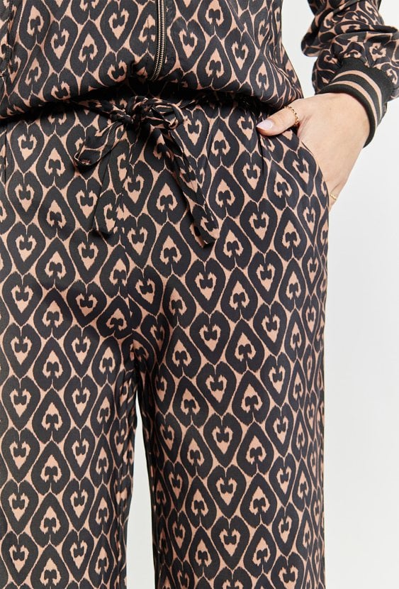 Wzorzyste spodnie damskie