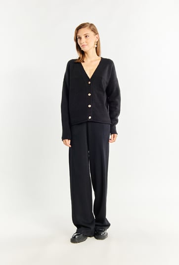 Krótszy sweter damski