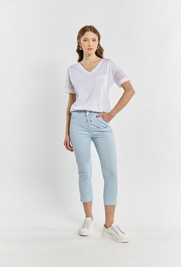 Spodnie damskie z delikatnym wzorem