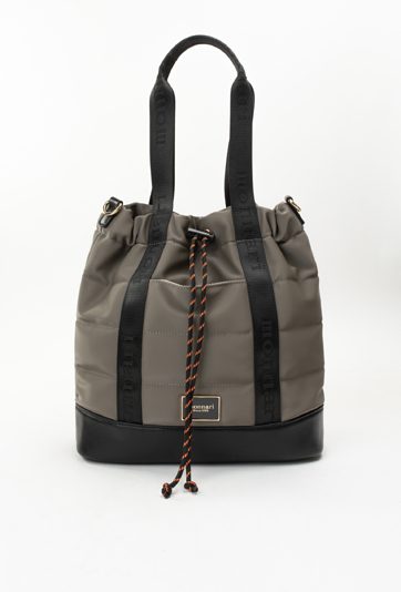 Sportowy shopper z pikowaniem