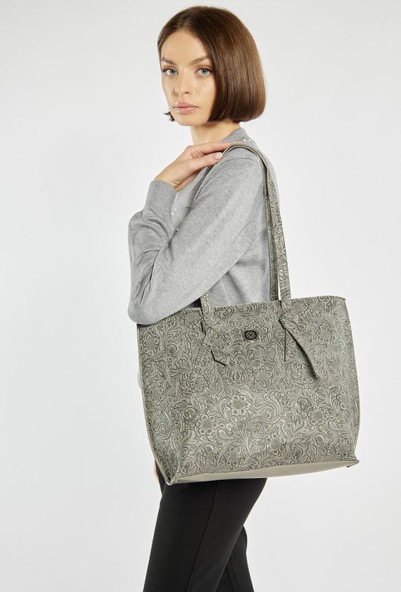 Duża torba z ciekawym wzorem