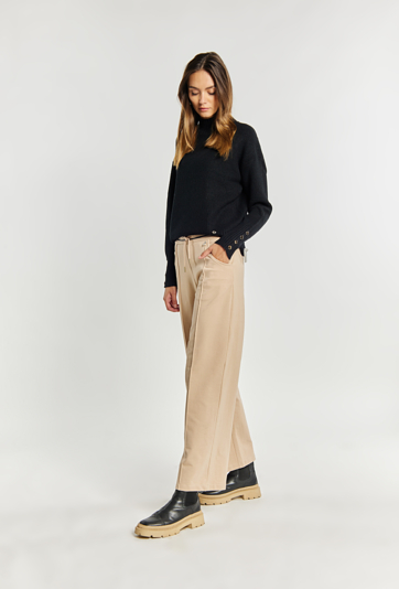 Spodnie z szeroką nogawką