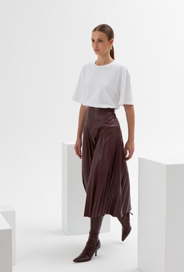 Plisowana spódnica  z eko-skóry