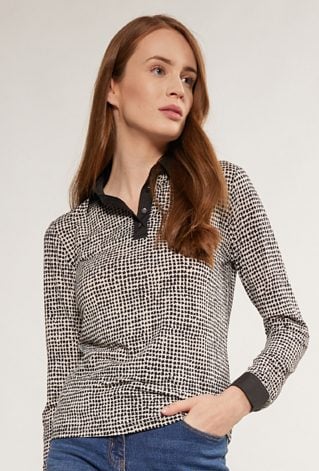 Wzorzysta bluzka z kołnierzykiem