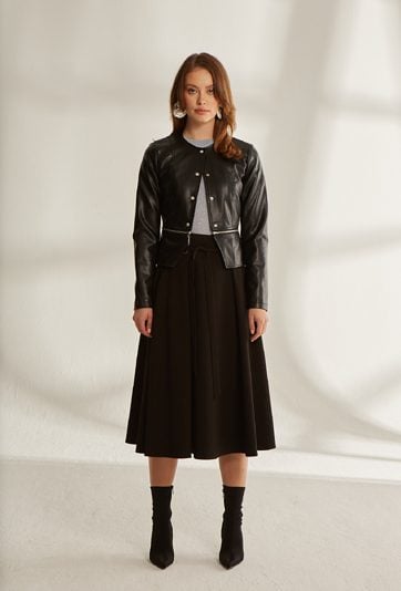 Elegancka kurtka z imitacji skóry