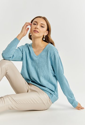 Sweter damski z dekoltem w serek