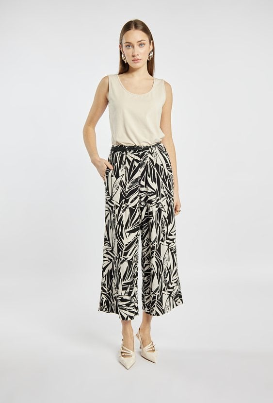 Spodnie z dodatkiem lnu