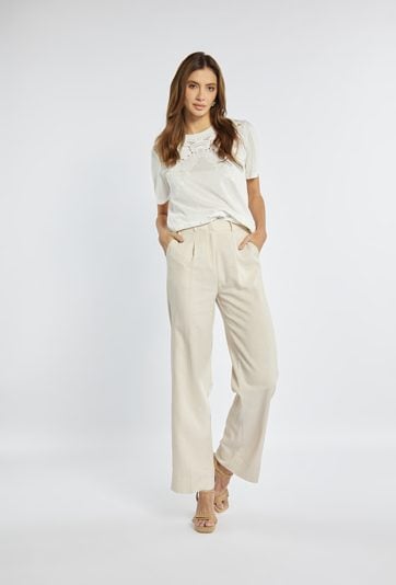 Spodnie z szerokimi nogawkami