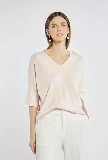 Sweter w pastelowym odcieniu