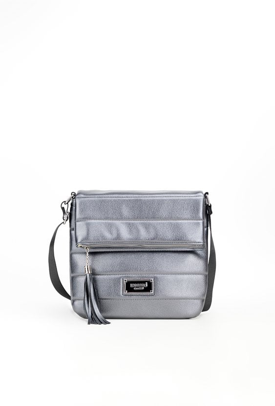 Pikowana torebka z klapą